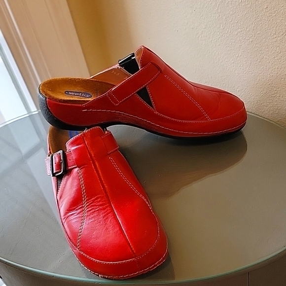 Wolky Clogs Red Leather - Picture 2 of 8